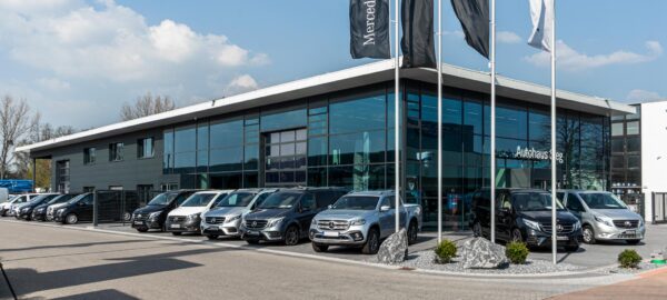 Projekt: Autohaus Sieg (Aussenansicht)